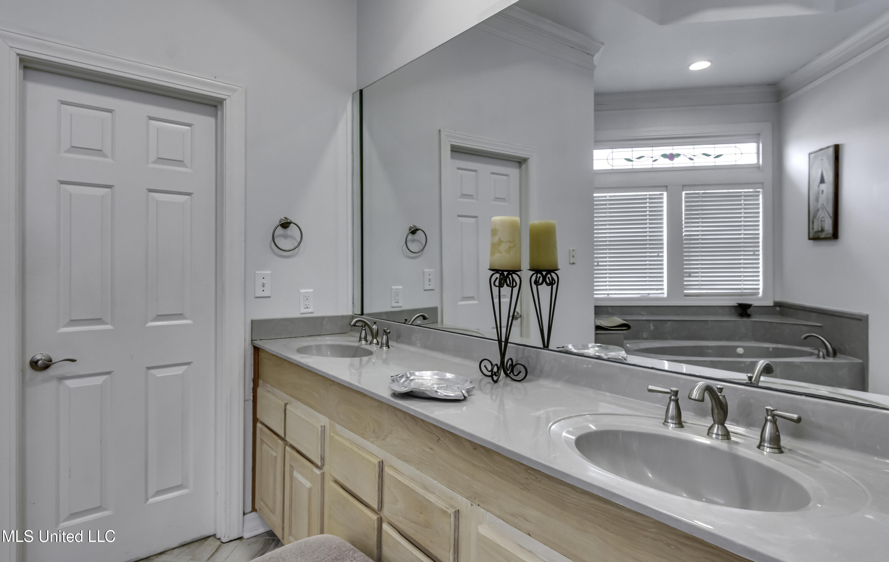 221 Bayview Drive Madison, MS 39110 - Photo 35 of 61 221 Bayview--65