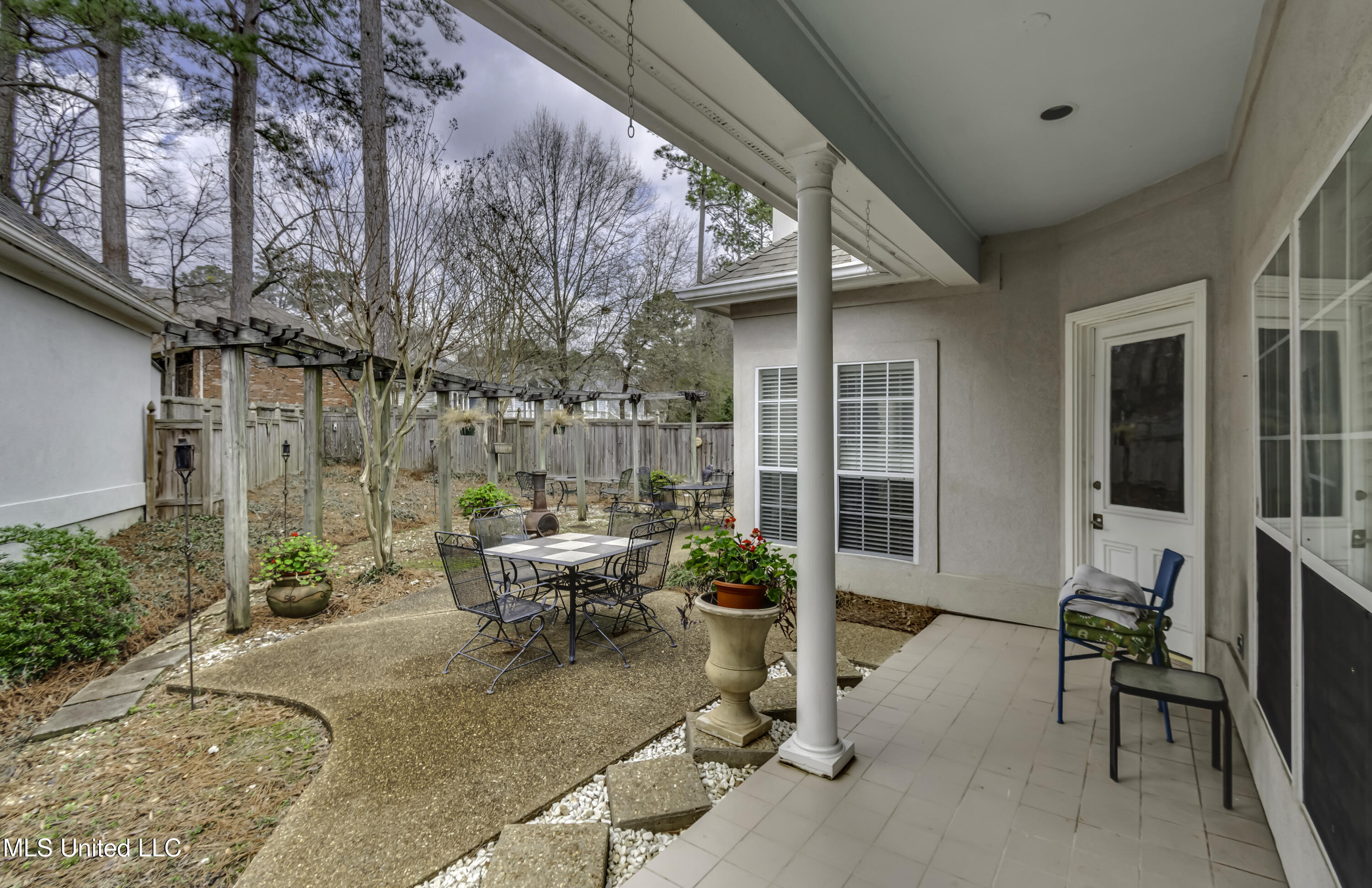 221 Bayview Drive Madison, MS 39110 - Photo 38 of 61 221 Bayview--12