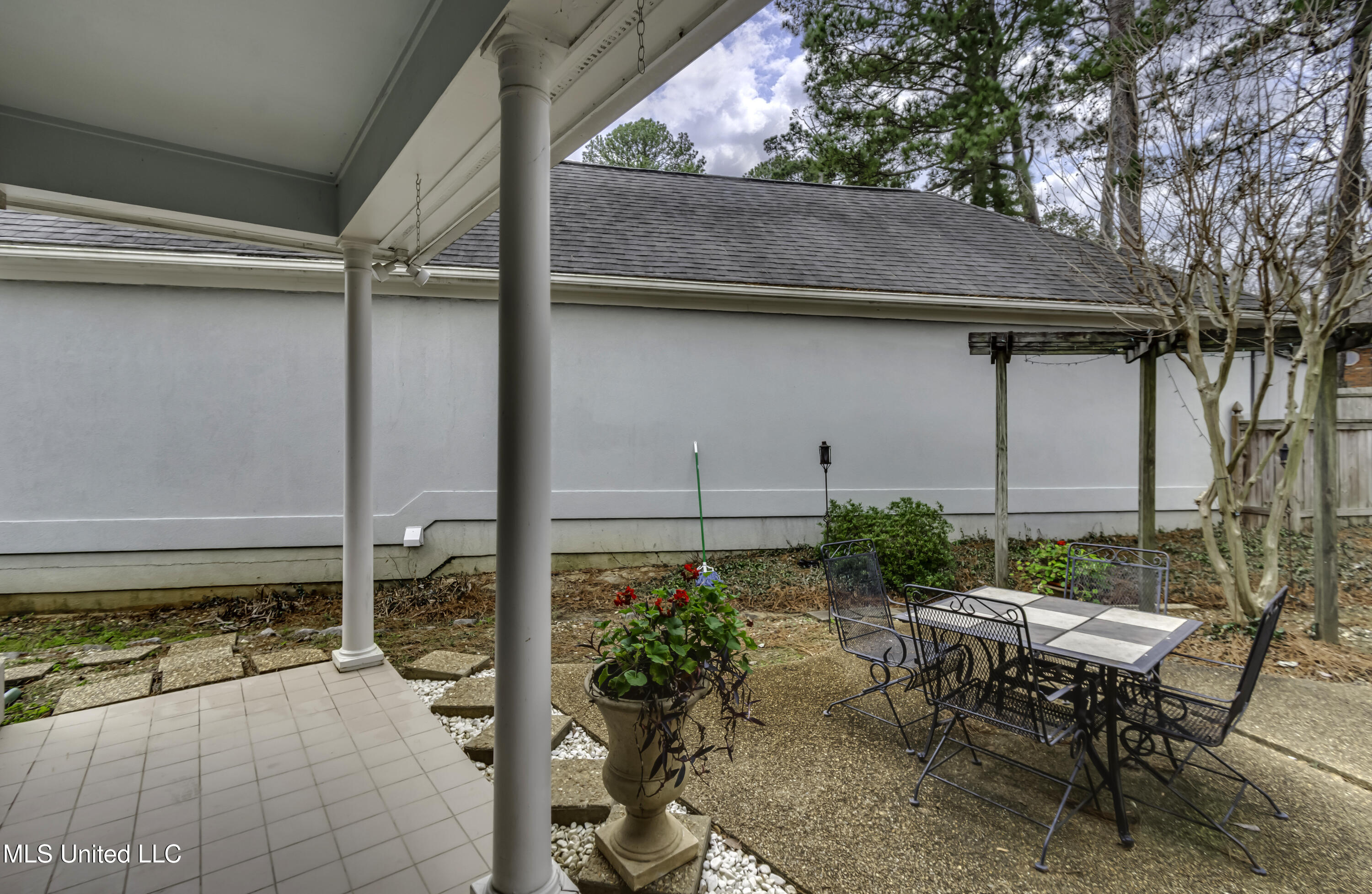 221 Bayview Drive Madison, MS 39110 - Photo 39 of 61 221 Bayview--13