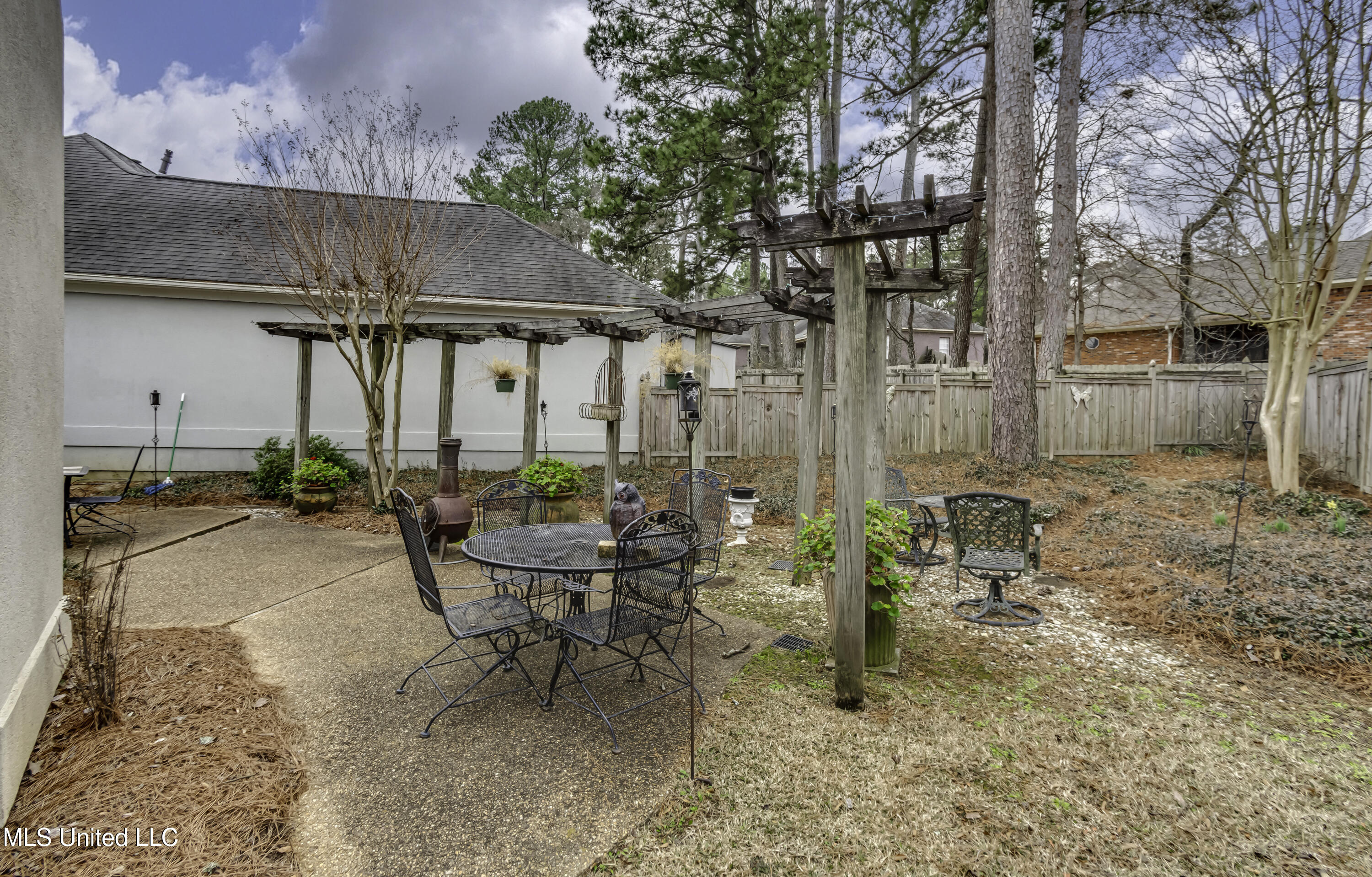 221 Bayview Drive Madison, MS 39110 - Photo 42 of 61 221 Bayview--16