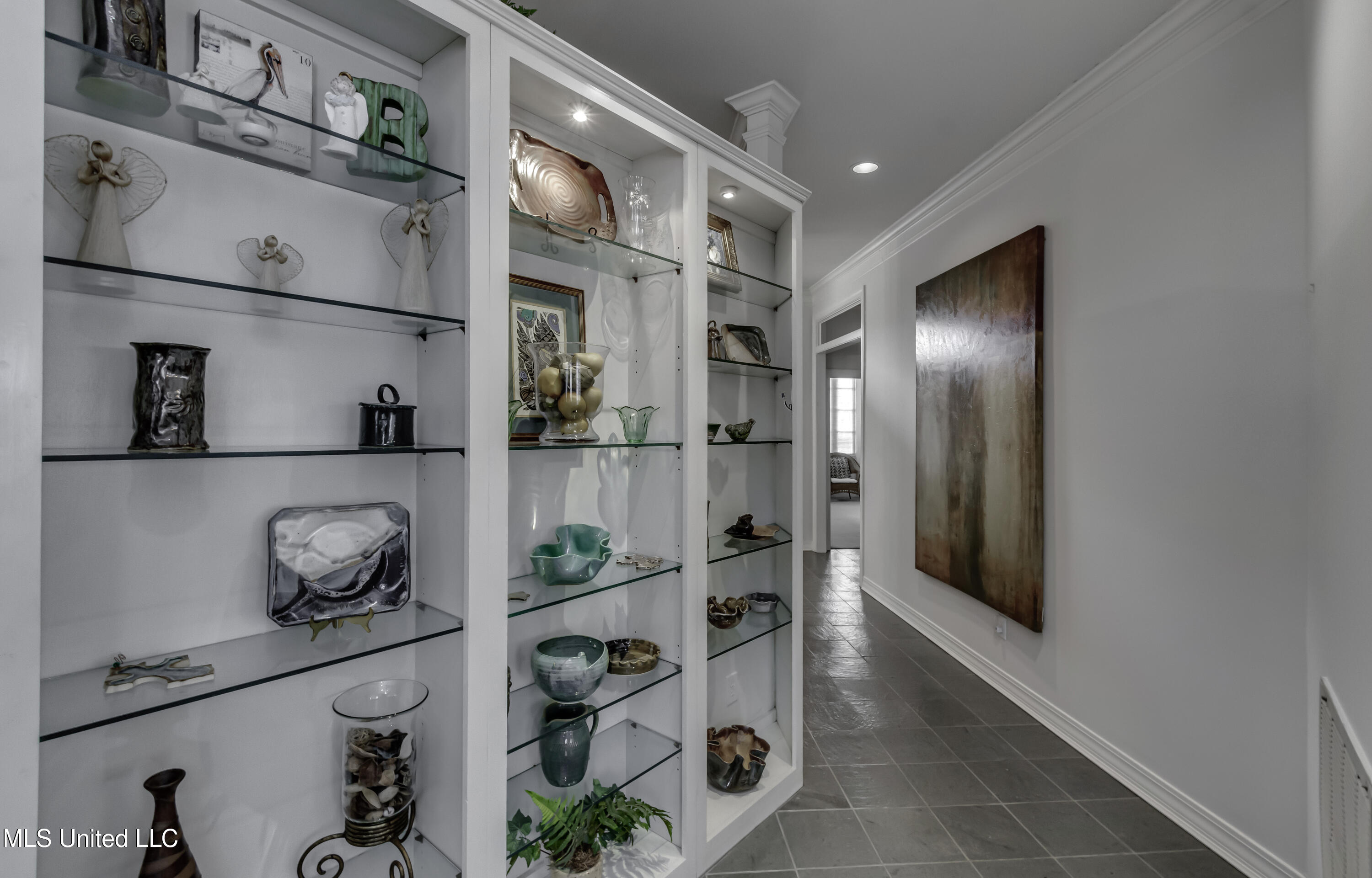 221 Bayview Drive Madison, MS 39110 - Photo 7 of 61 221 Bayview--32