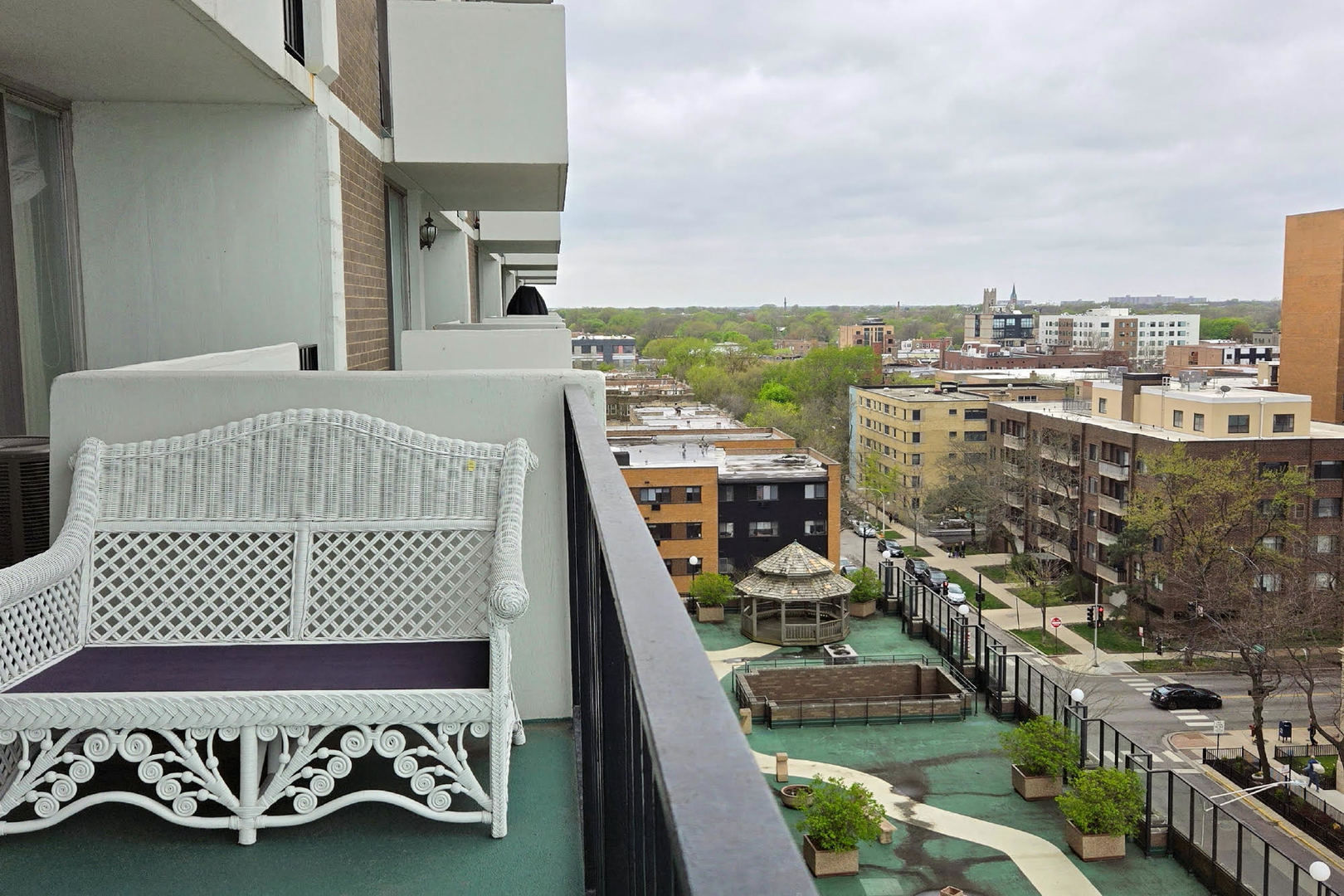 6033 North Sheridan Road, Unit 9B Chicago, IL 60660 - Photo 25 of 30 Gallery Image 25