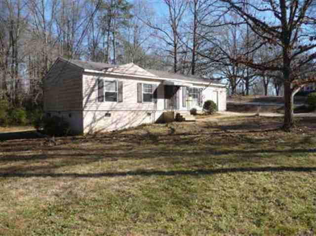 600 State Rd S-23-886 Fountain Inn, SC 29644 - Photo 3 of 8 Gallery Image 3