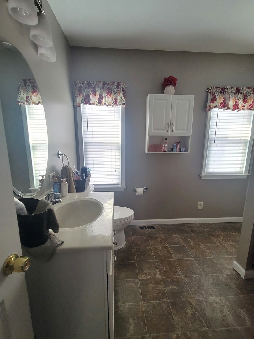 2321 3rd Street Peru, IL 61354 - Photo 14 of 25