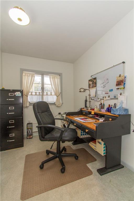 527 Belfast Road Camden, ME 04843 - Photo 17 of 28 1st floor office
