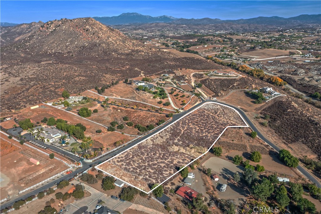 36555 Summitville Street Temecula, CA 92592 - Photo 3 of 10 an aerial view of a house