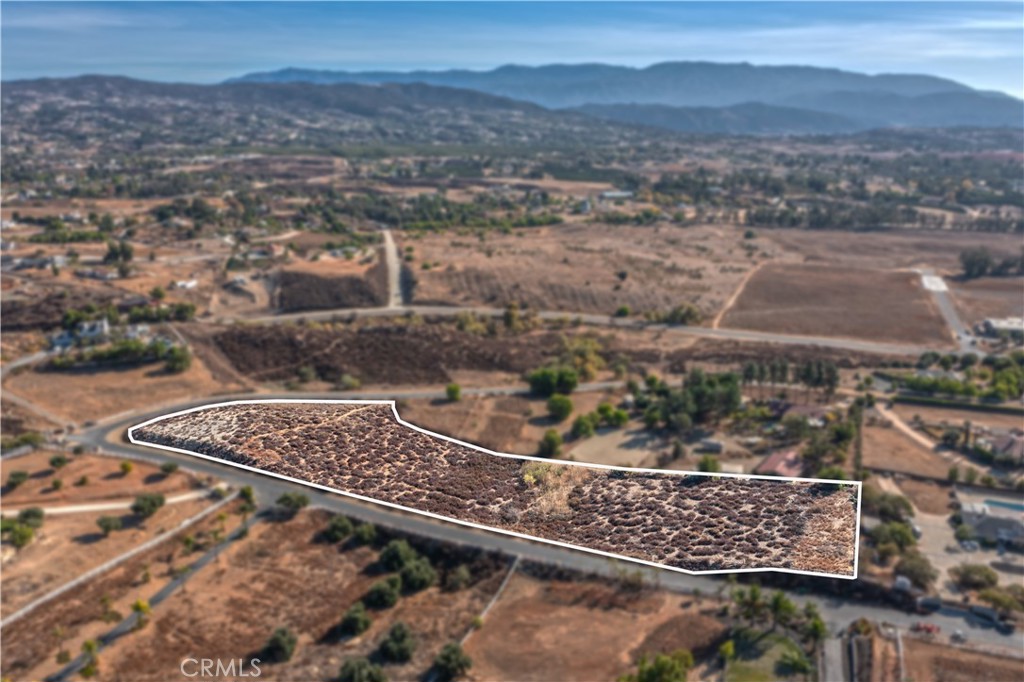 36555 Summitville Street Temecula, CA 92592 - Photo 7 of 10 an aerial view of multiple house