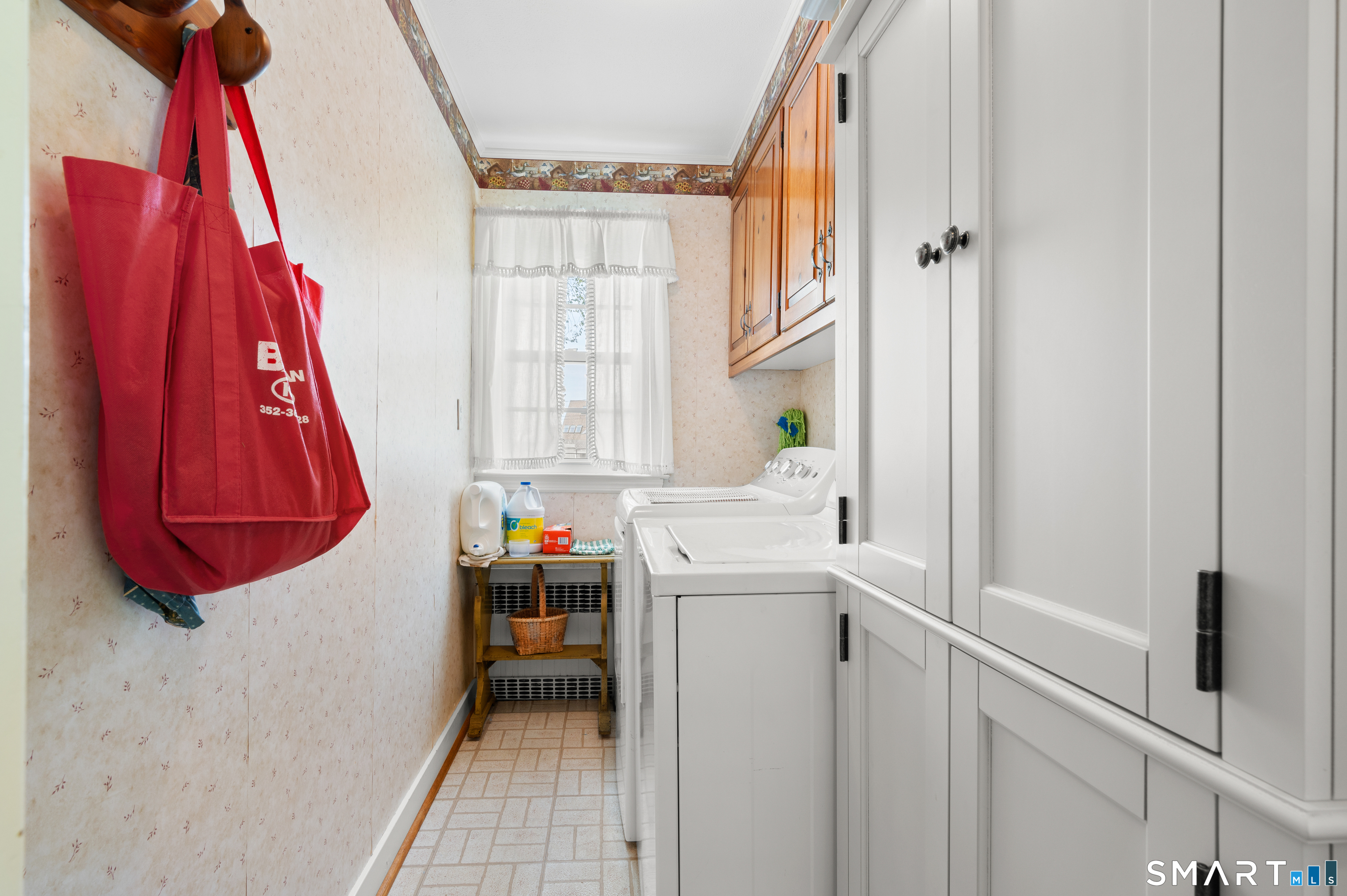 10 Hilltop Road East Lyme, CT 06357 - Photo 18 of 25 Gallery Image 18
