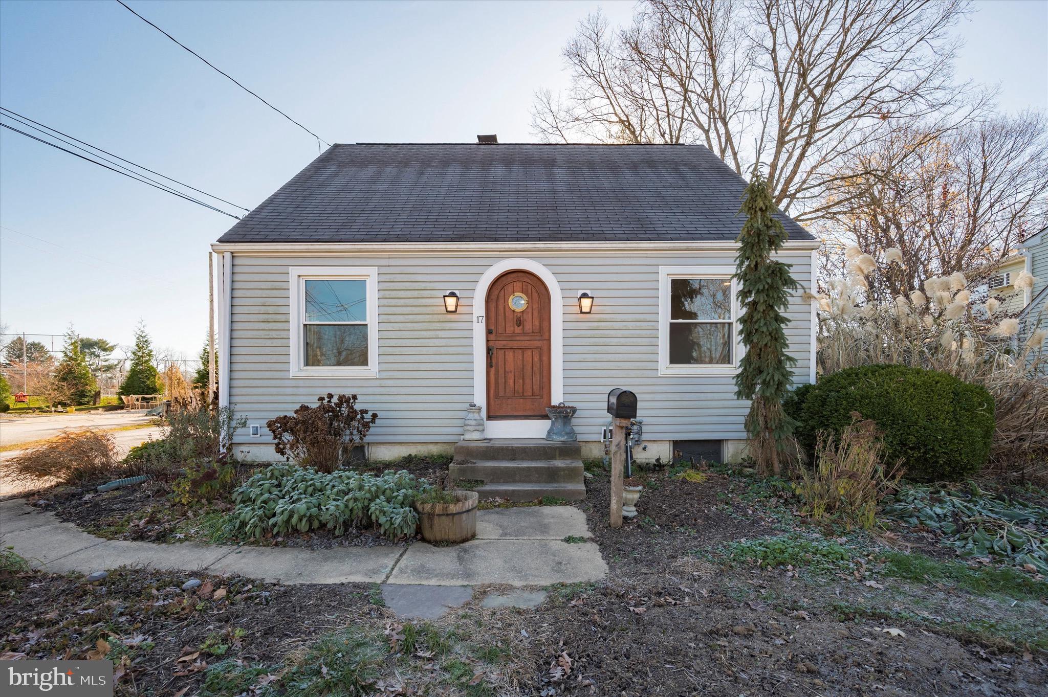 17 Spring Street Media, PA 19063 - Photo 1 of 25 Gallery Image 1