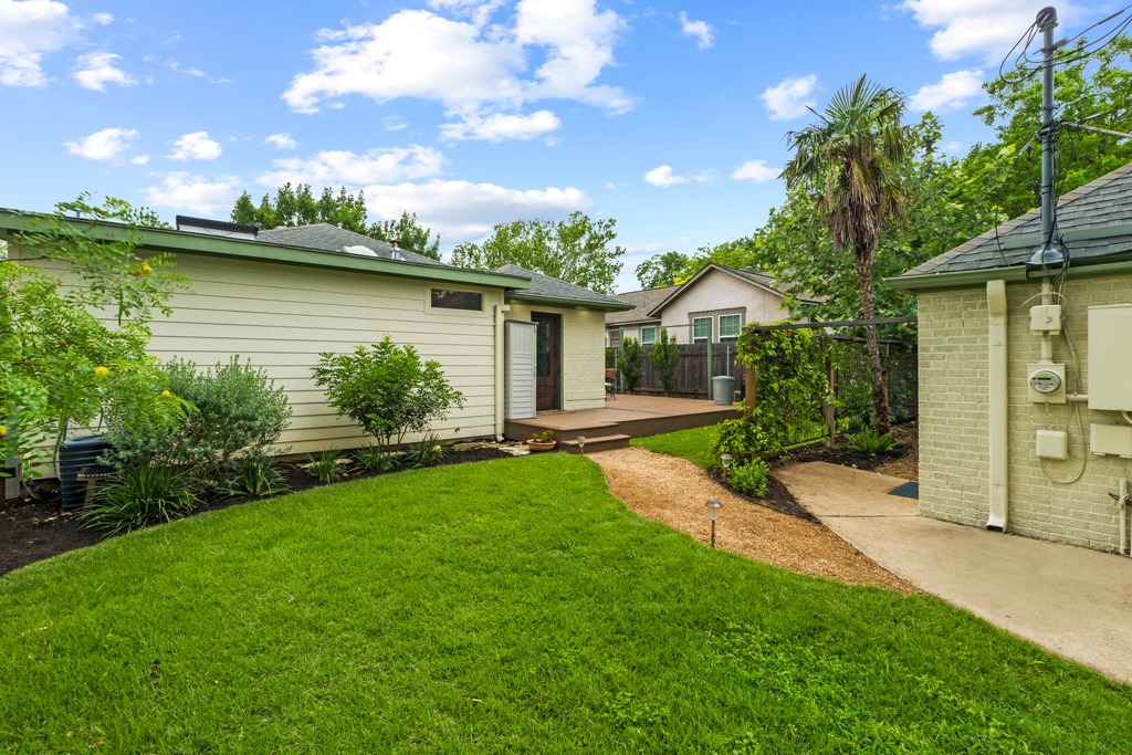 1908 West 37th Street Austin, TX 78731 - Photo 28 of 37