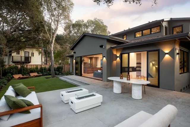 $9,385,000 | 1866 Valparaiso Avenue, Menlo Park, CA 94025