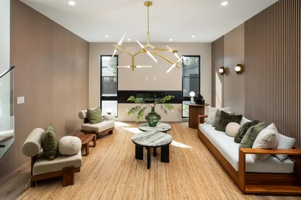 $8,800,000 | 1866 Valparaiso Avenue, Menlo Park, CA 94025