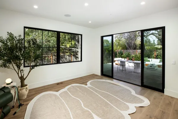 $8,800,000 | 1866 Valparaiso Avenue, Menlo Park, CA 94025