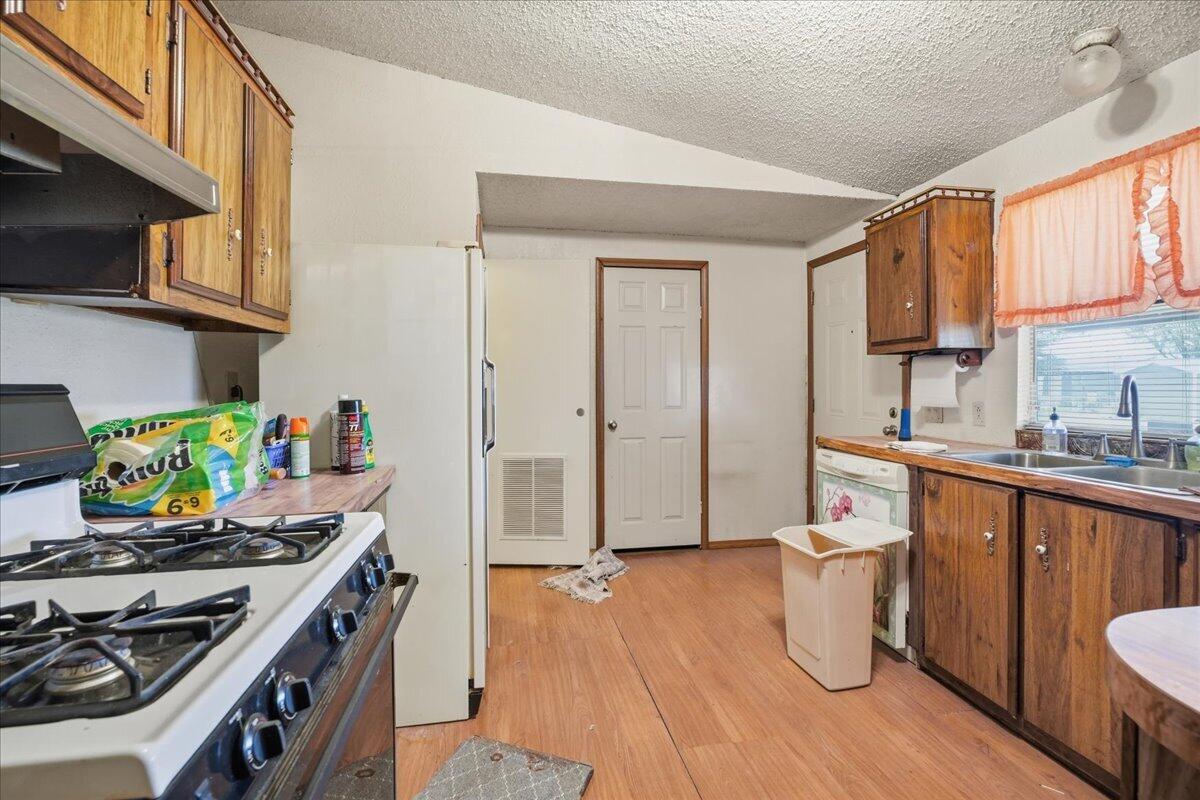1610 Xavier Street Lubbock, TX 79403 - Photo 8 of 28 08-nmcb-xavier-6