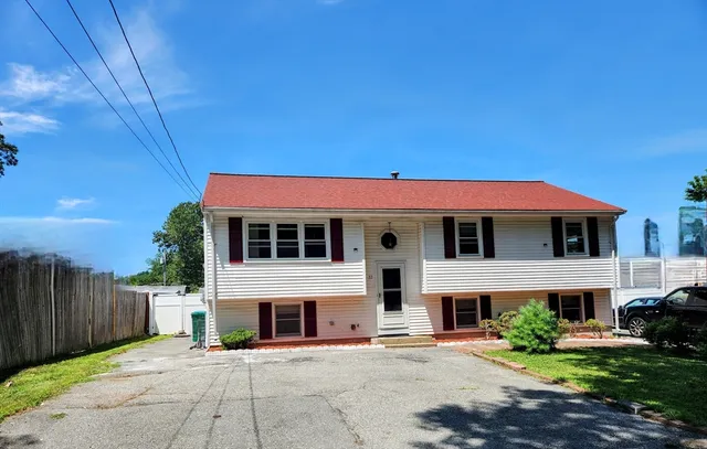 $675,000 | 22 Osceola Lane, Billerica, MA 01821
