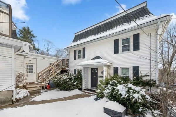 $1,500,000 | 140 Hamilton Street, Southbridge, MA 01550