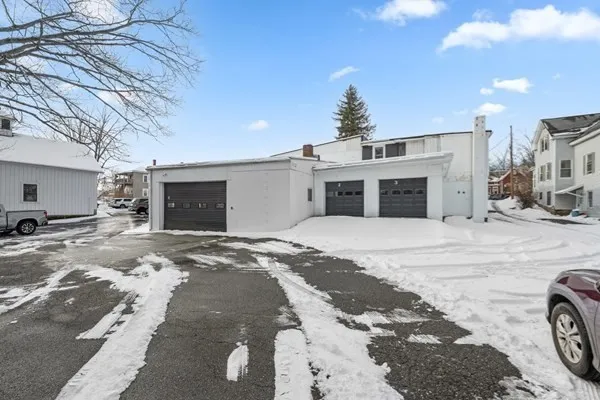 $1,500,000 | 140 Hamilton Street, Southbridge, MA 01550