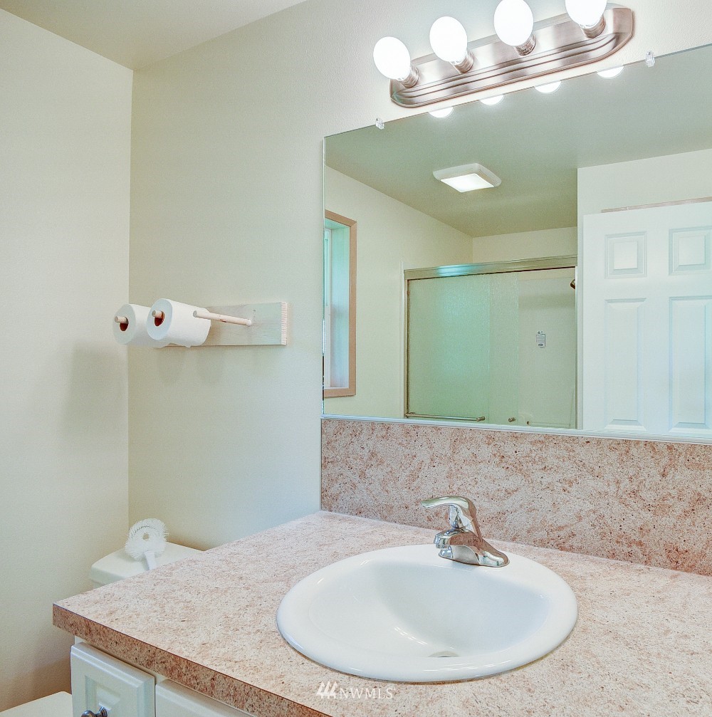 30236 State Rte 20 Oak Harbor, WA 98277 - Photo 16 of 24 Gallery Image 16