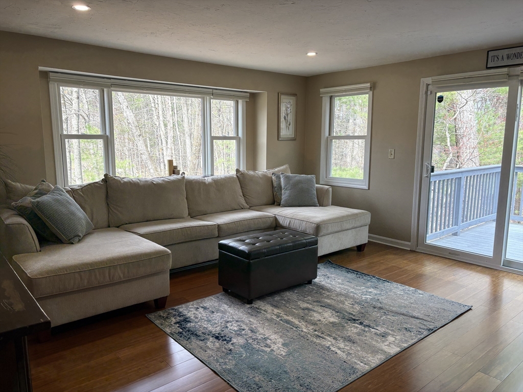 849 Boston Post Road East, Unit 5H Marlborough, MA 01752 - Photo 5 of 16