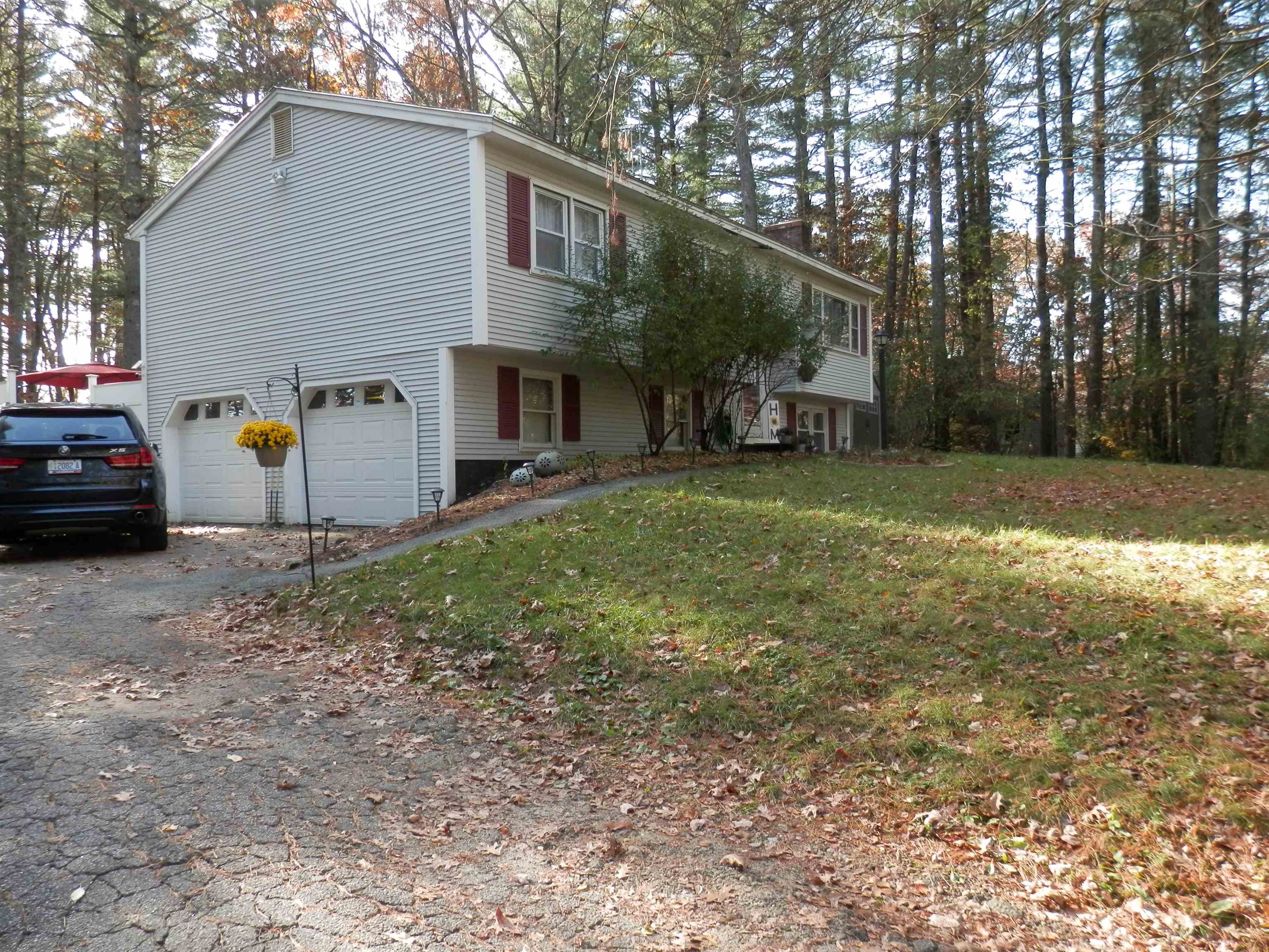 79 Adams Road Londonderry, NH 03053 - Photo 1 of 26