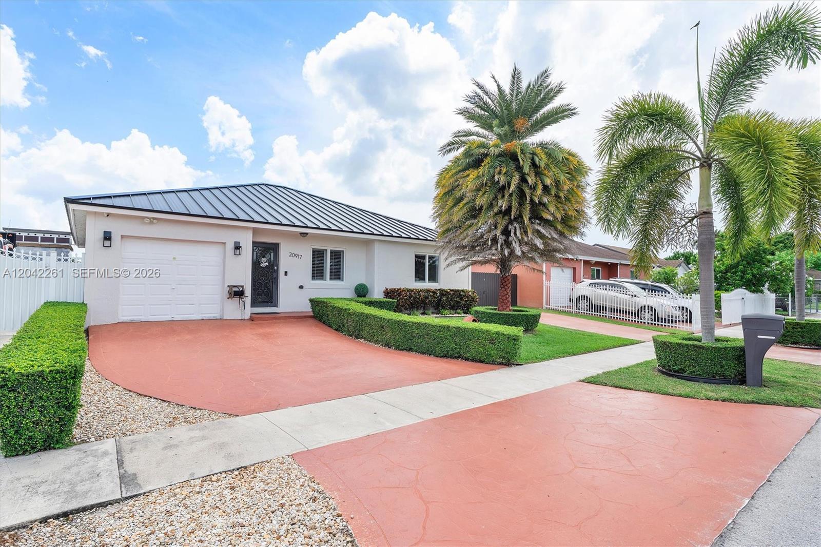 20917 Southwest 125th Avenue Road Miami, FL 33177 - Photo 3 of 59