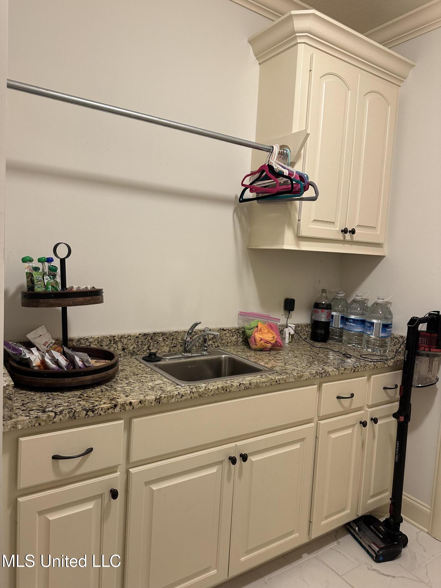 910 Abundance Crossing Flowood, MS 39232 - Photo 12 of 30 IMG_9440