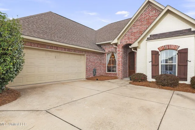 $395,250 | 910 Abundance Crossing, Flowood, MS 39232