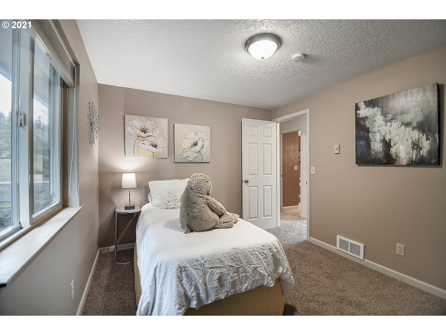 193 Derek Road Kelso, WA 98626 - Photo 19 of 32 Gallery Image 19