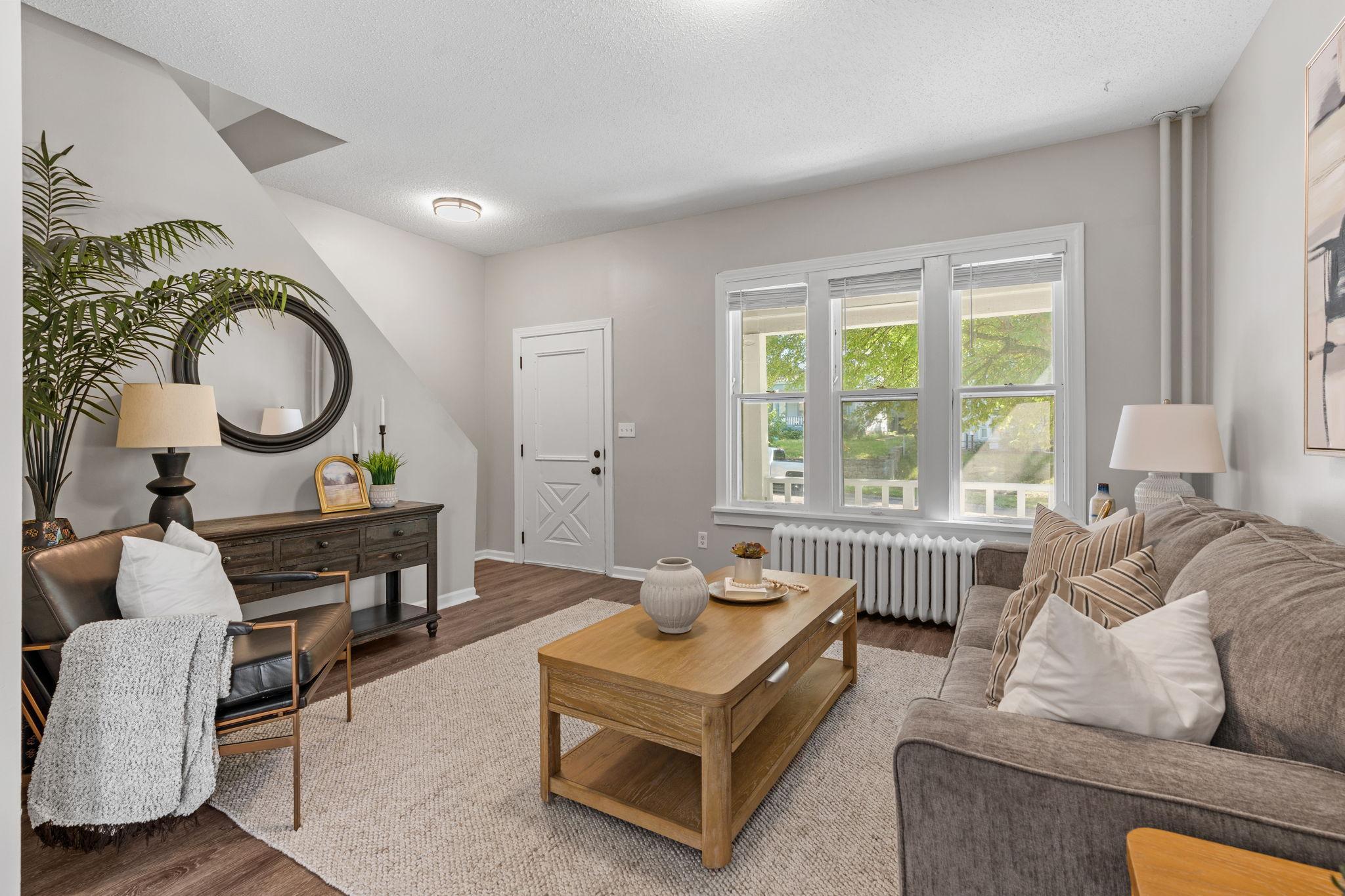 705 Sims Avenue St. Paul, MN 55106 - Photo 8 of 37