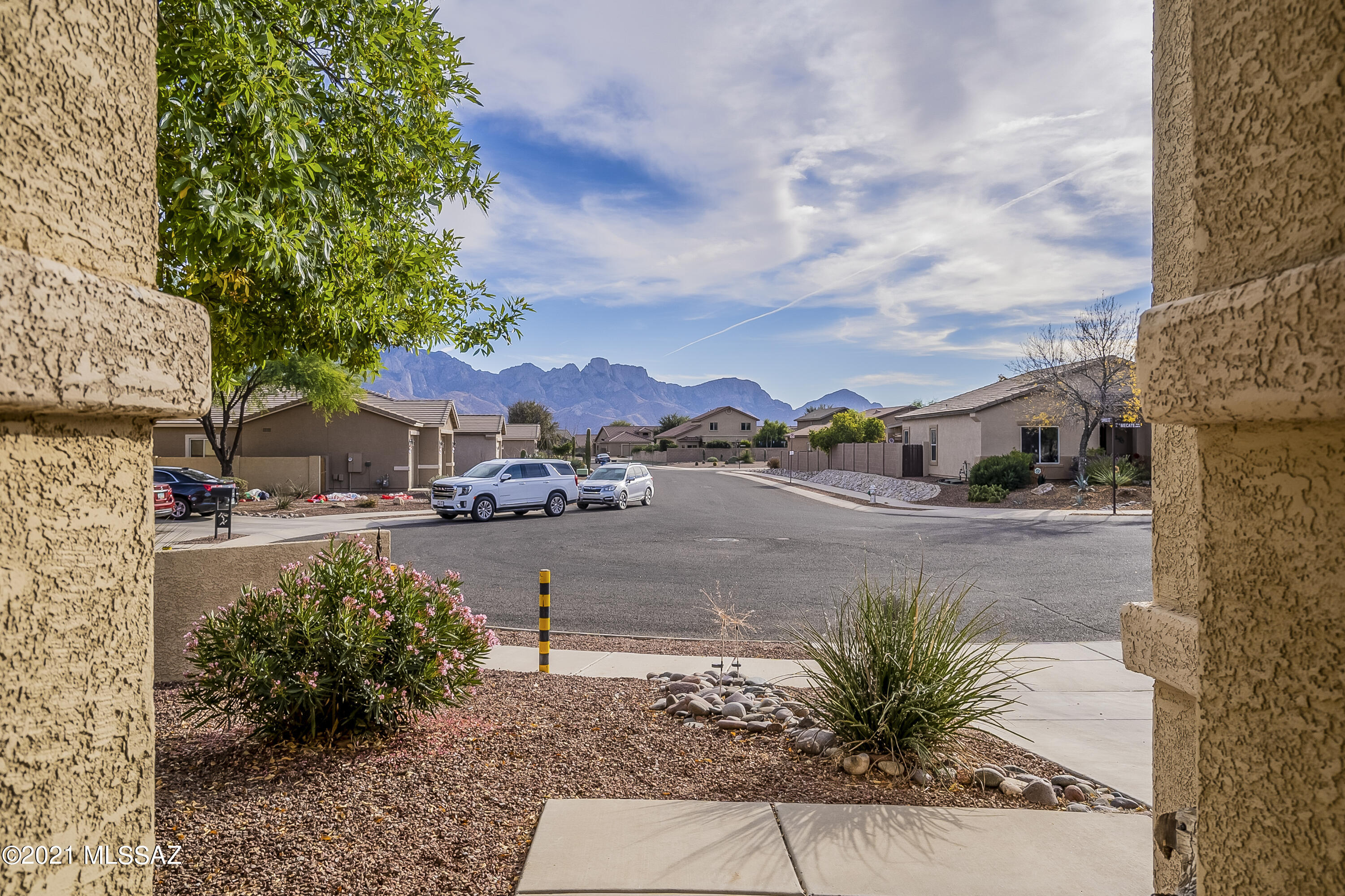 3737 East Mecate Road Tucson, AZ 85739 - Photo 6 of 49 Gallery Image 6