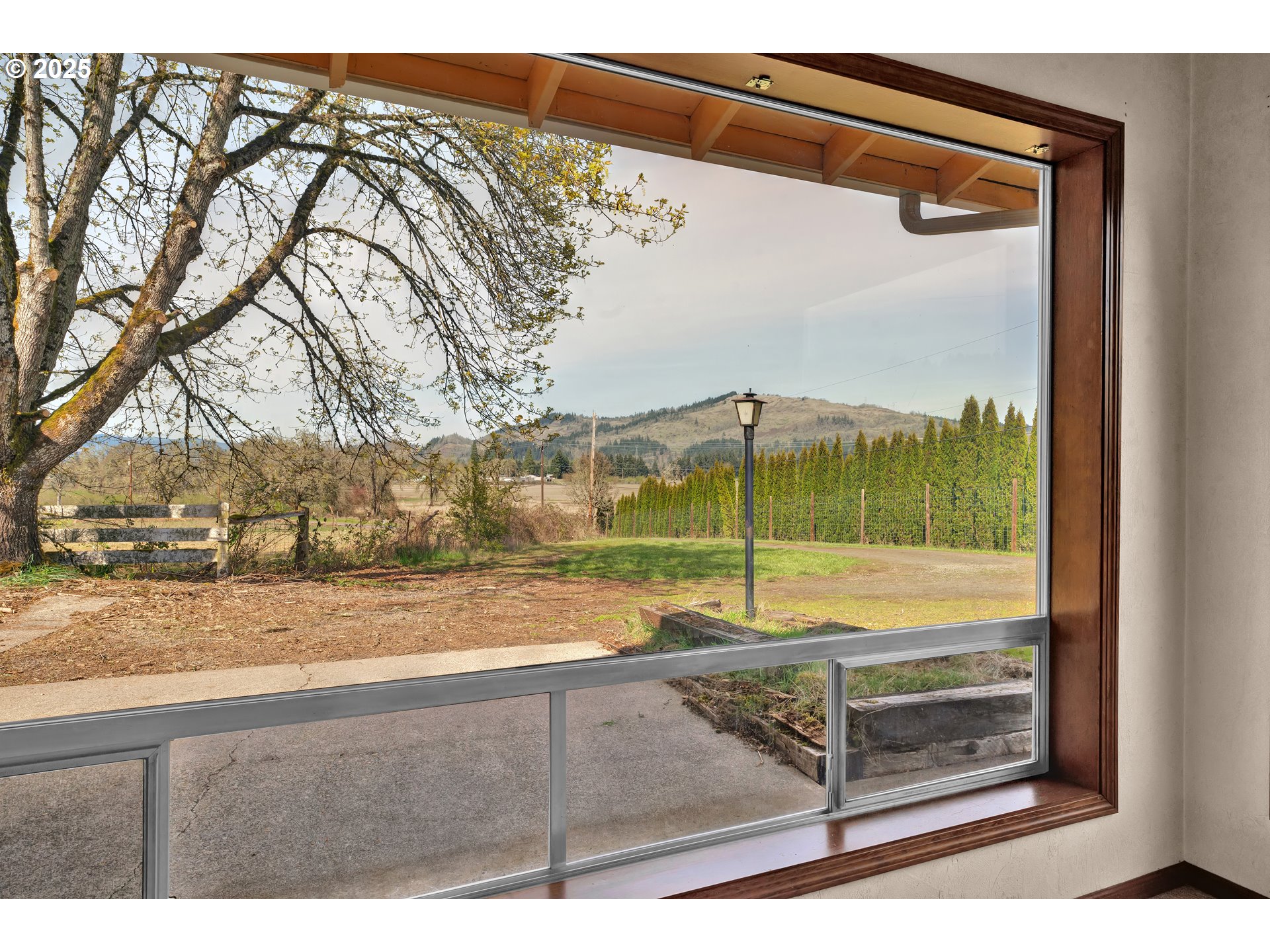 34520 Mathews Road Eugene, OR 97405 - Photo 5 of 42 a view of a roof deck
