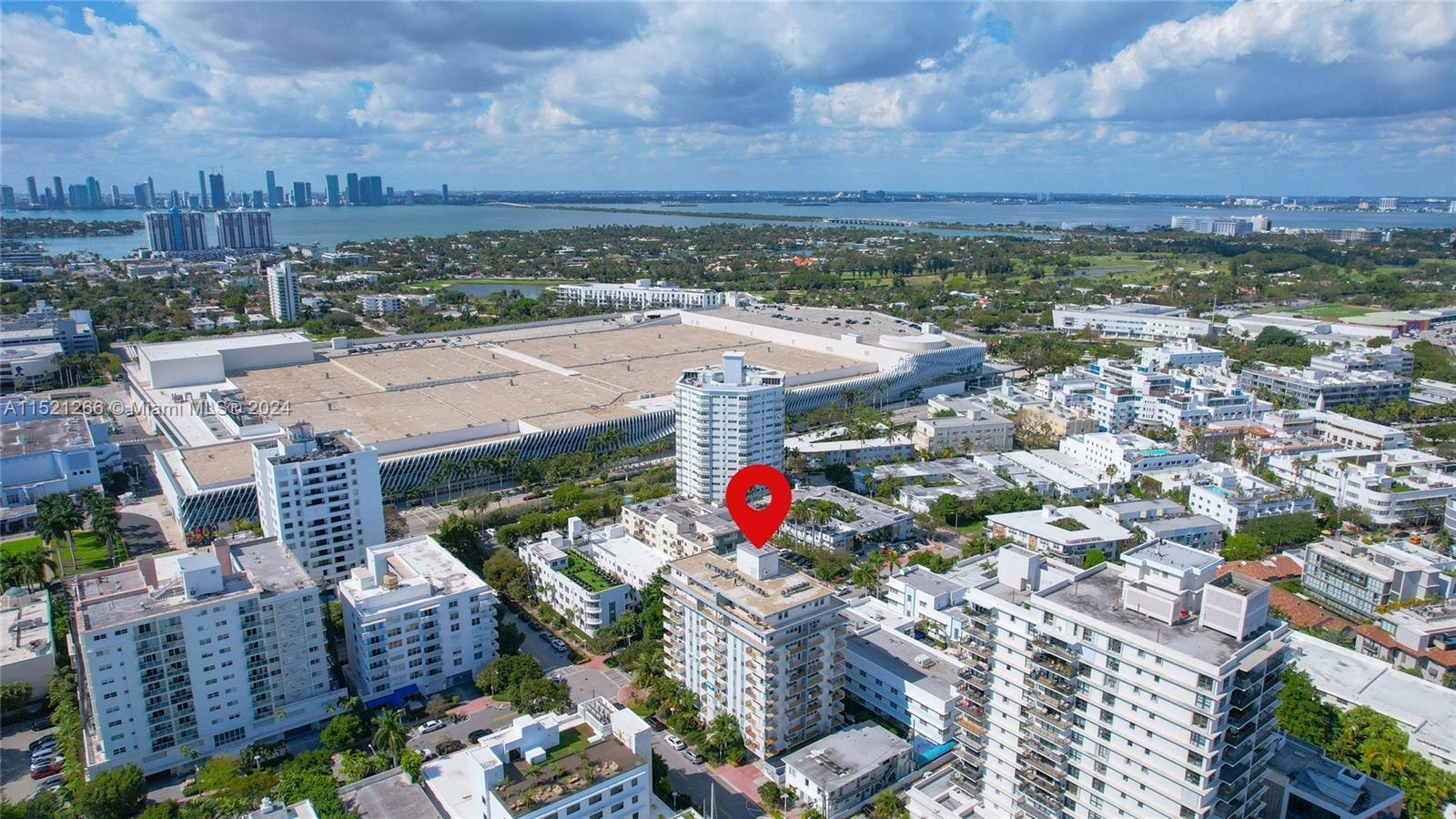 245 18th Street, Unit 902 Miami Beach, FL 33139 - Photo 8 of 54 an aerial view of multiple house