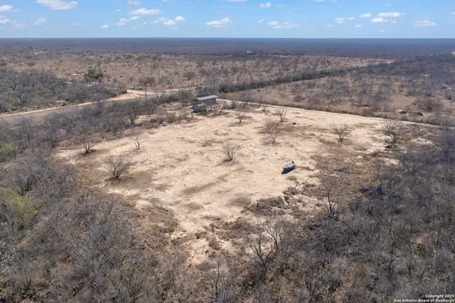 $510,000 | 11211 Fm 2779, Moore, TX 78057