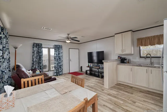 $510,000 | 11211 Fm 2779, Moore, TX 78057