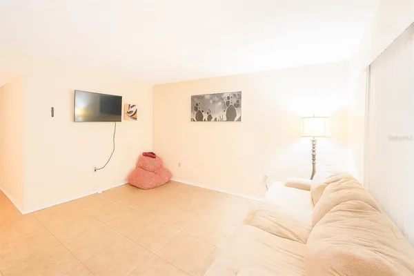 $135,000 | 1444 Ridge Lake Court, Lakeland, FL 33801