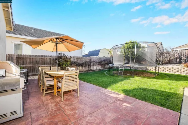 a view of outdoor space yard deck and patio