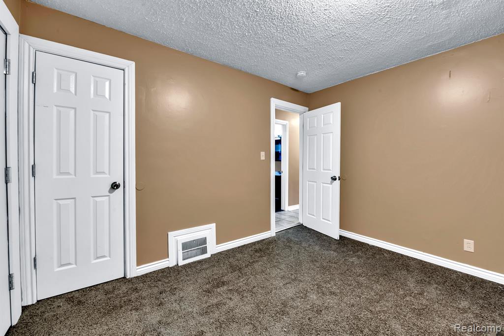 401 Campbell Street River Rouge, MI 48218 - Photo 16 of 23