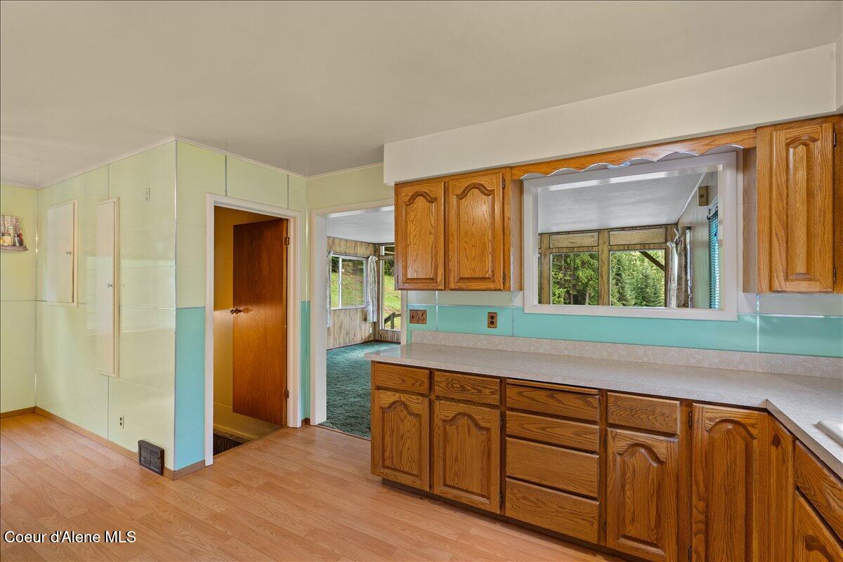 2122 Nine Mile Road, Unit B Wallace, ID 83873 - Photo 15 of 41 14-Kitchen