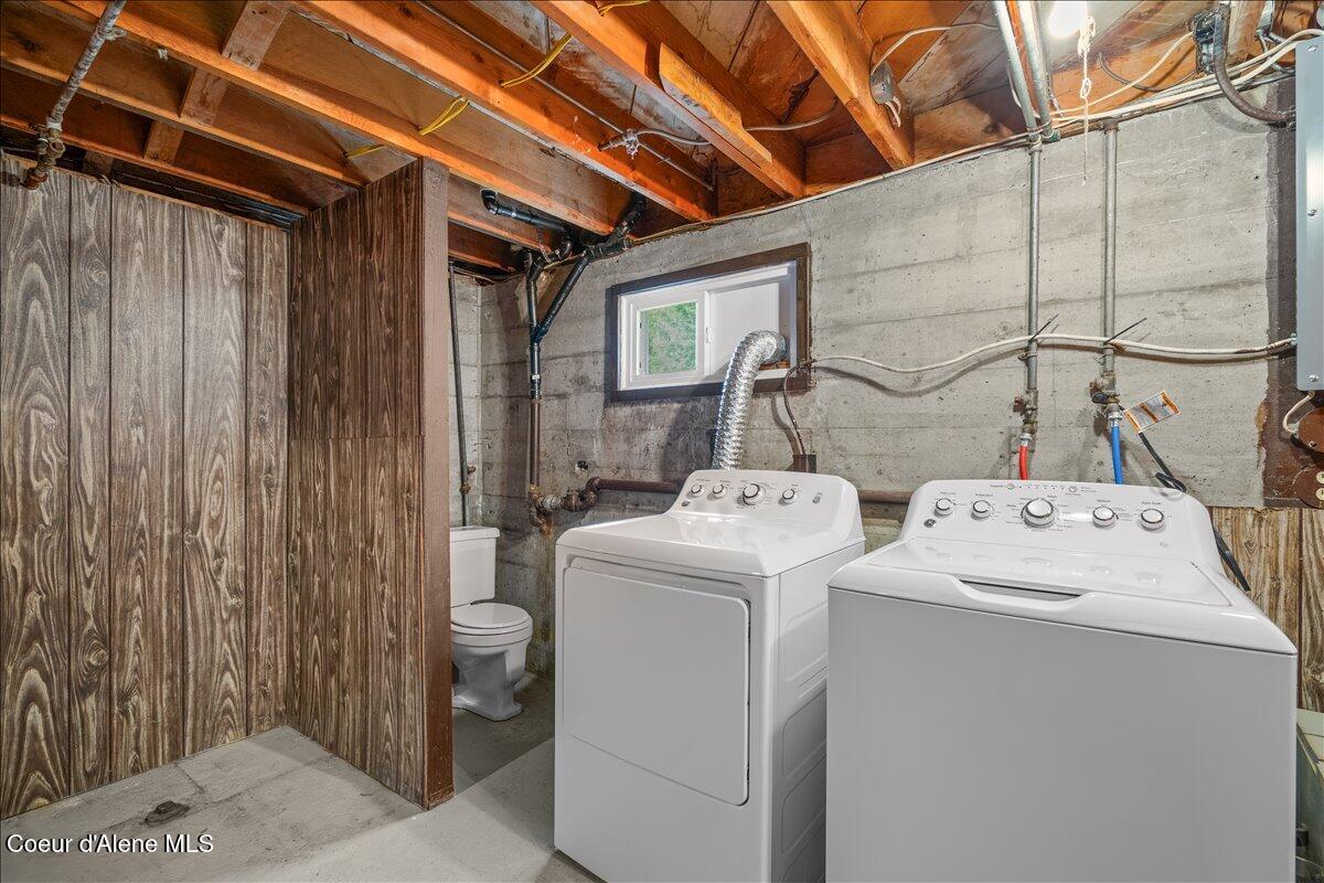 2122 Nine Mile Road, Unit B Wallace, ID 83873 - Photo 31 of 41 30-Laundry