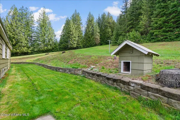 $585,000 | 2122 Nine Mile Road, Unit B, Wallace, ID 83873