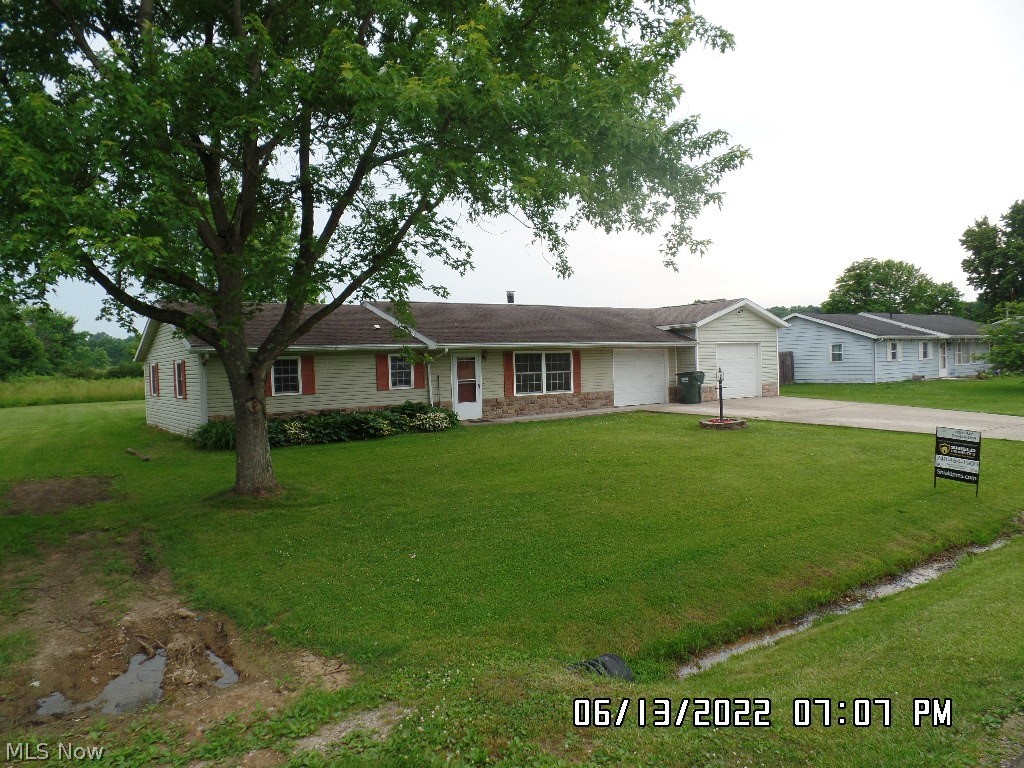 6155 Georgia Road Nashport, OH 43830 - Photo 4 of 22