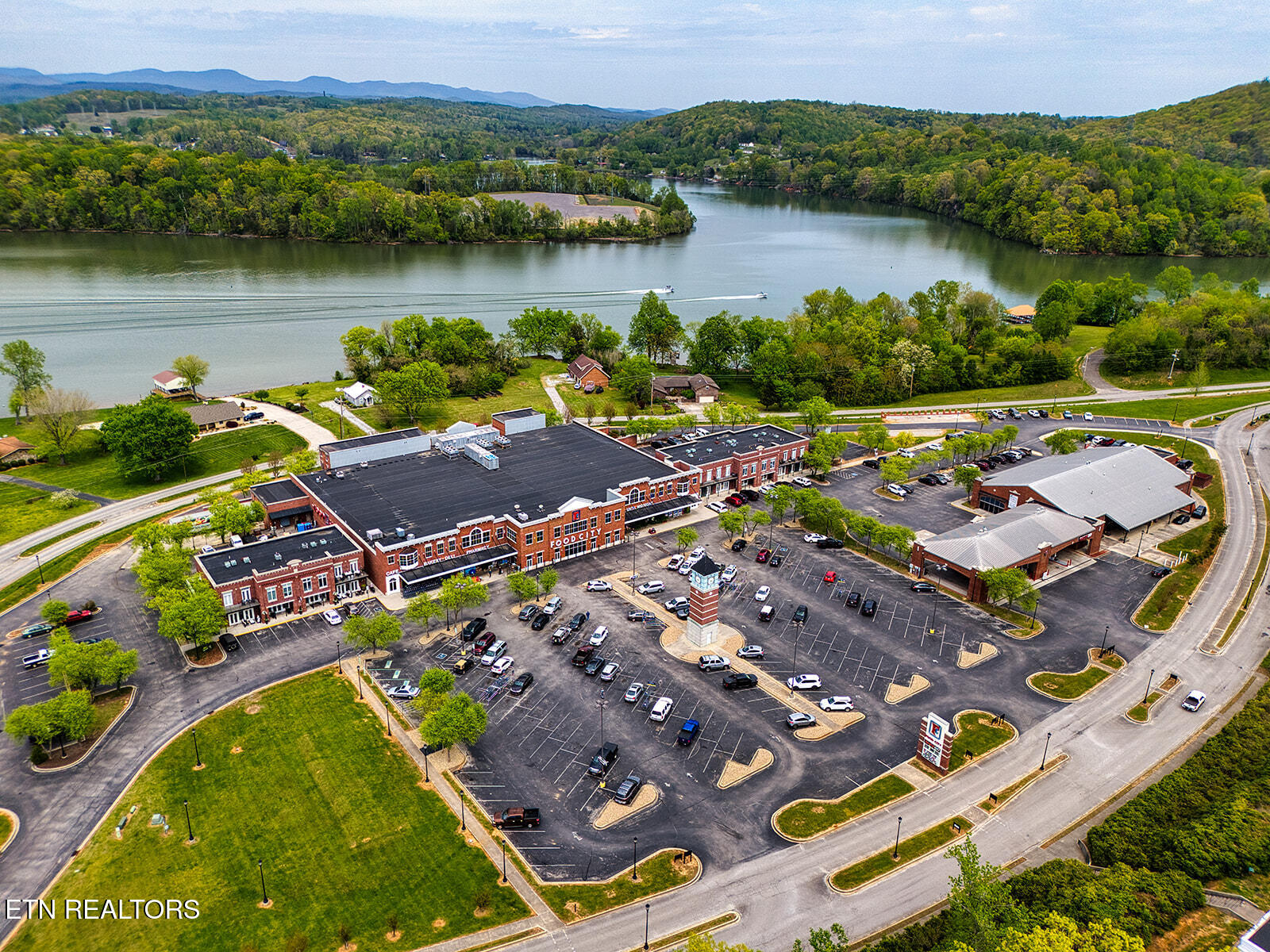 Lot 2-b & 3 Sheerwater Road Kingston, TN 37763 - Photo 13 of 15 DJI_20250418023023_0381_D_LuminarNeo-edi