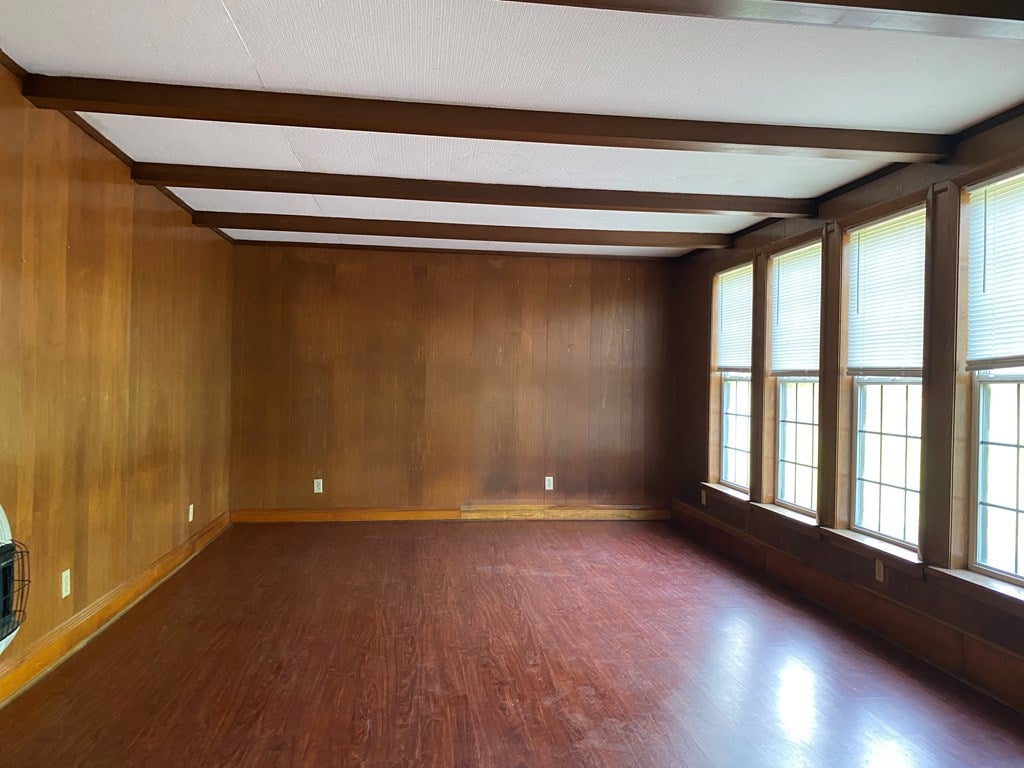 5136 South Hill Road Kenbridge, VA 23944 - Photo 11 of 30 Gallery Image 11