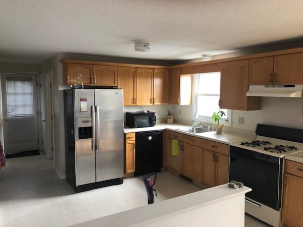 21 Old Road Dracut, MA 01826 - Photo 5 of 15 Gallery Image 5