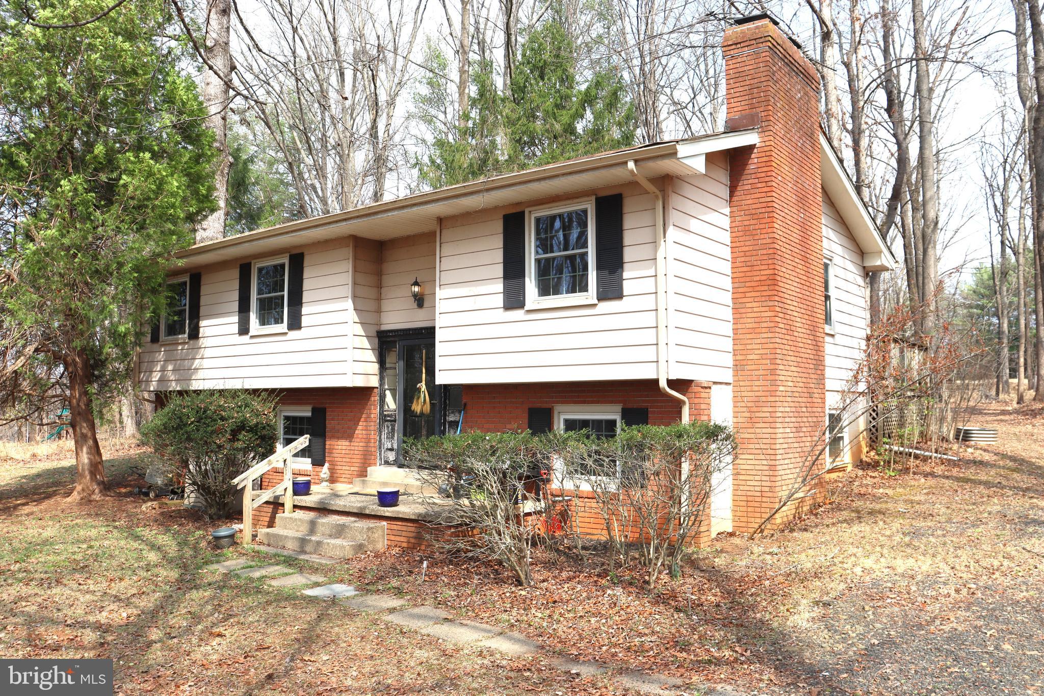 9305 Lees Ridge Road Warrenton, VA 20186 - Photo 1 of 40 Home situated on 1.725 acre lot