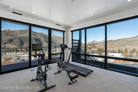 $6,350,000 | 11330 Hoback Junction South Road, Jackson, WY 83001