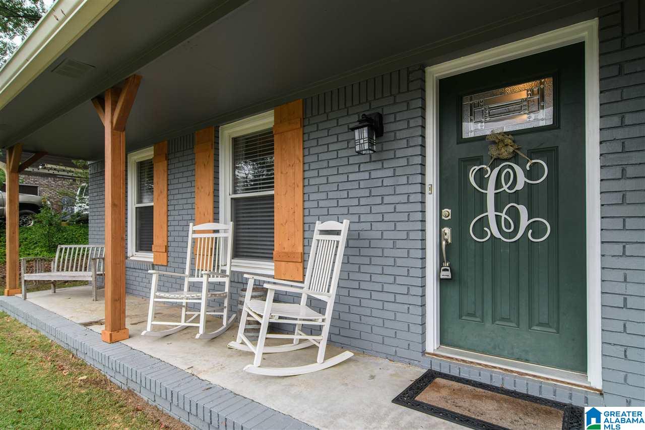 916 Willow Bend Road Pelham, AL 35124 - Photo 4 of 50