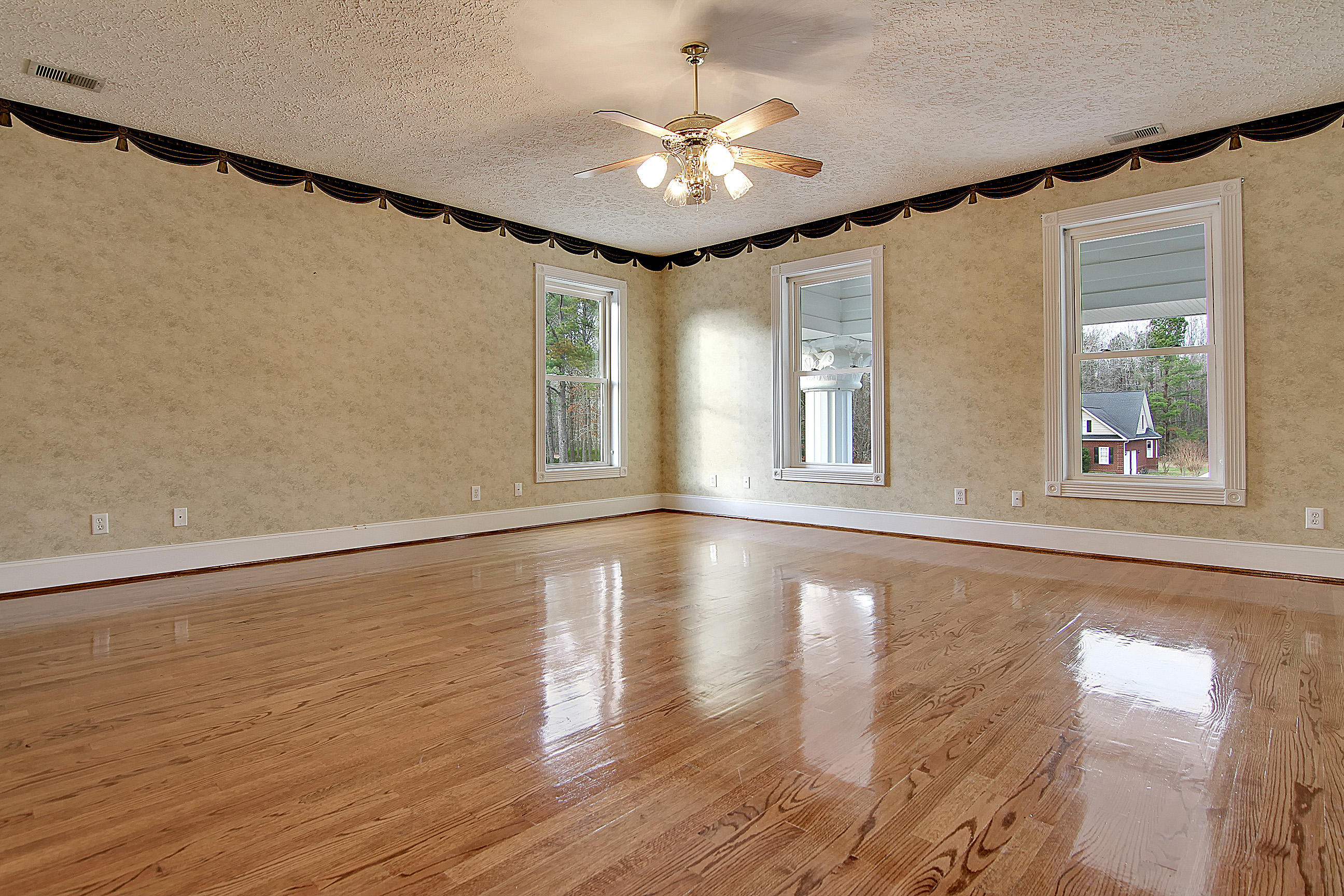 142 Old Winter Road Summerville, SC 29486 - Photo 20 of 56 Bedroom 2