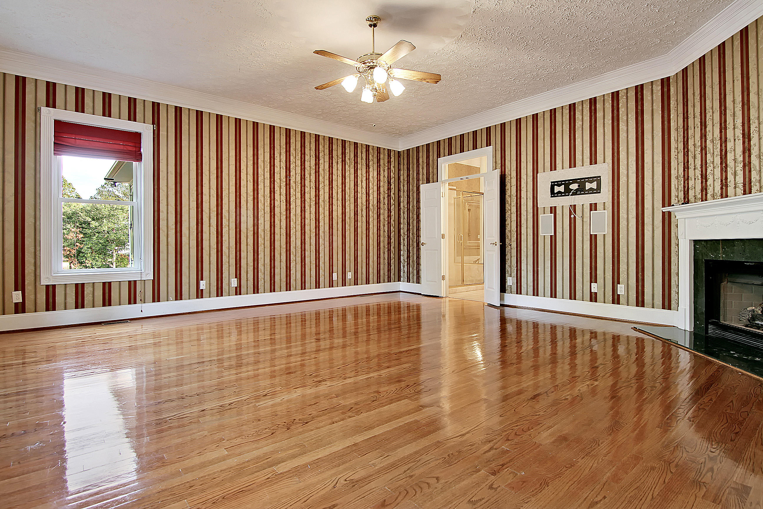 142 Old Winter Road Summerville, SC 29486 - Photo 24 of 56 Master Bedroom