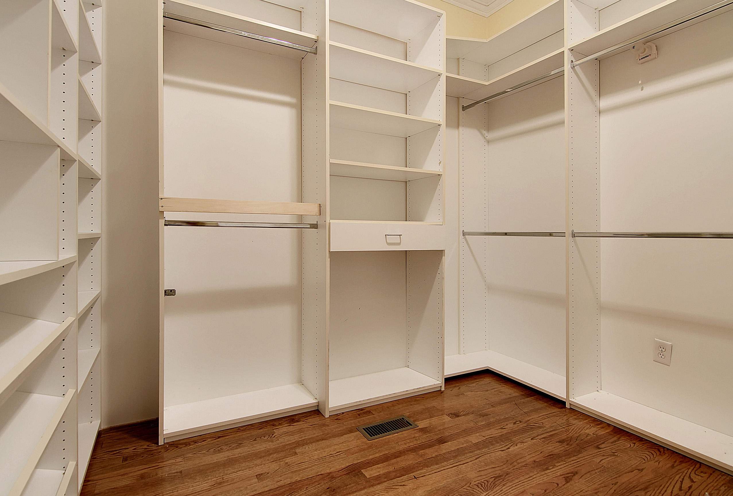 142 Old Winter Road Summerville, SC 29486 - Photo 29 of 56 Walk-In-Closet